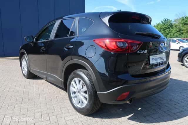 Mazda CX-5 (2016) thumbnail 5