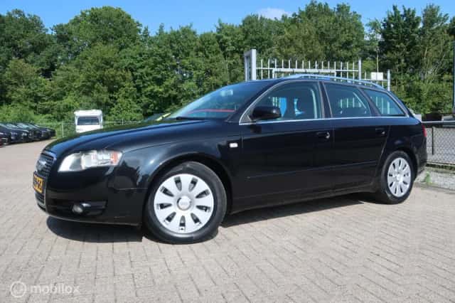 Audi A4 (2007) thumbnail 2