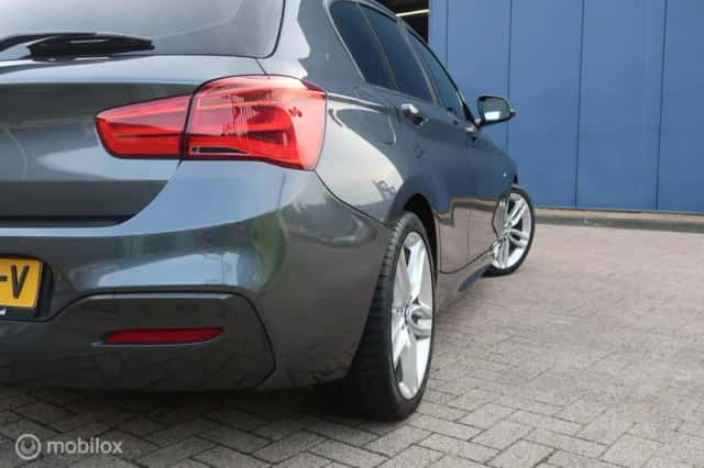 BMW 1-Serie (2016) thumbnail 3