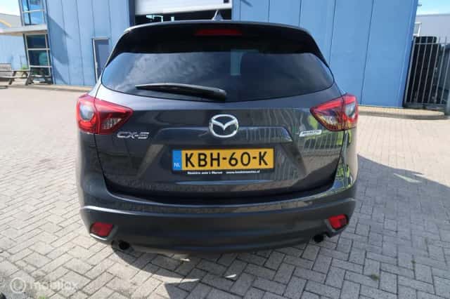 Mazda CX-5 (2016) thumbnail 5