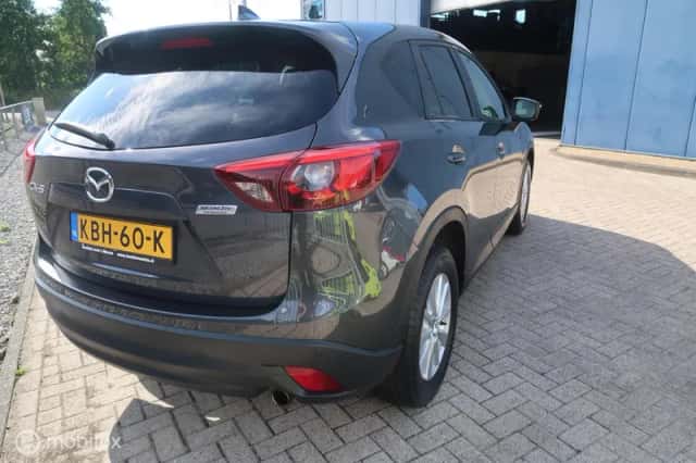 Mazda CX-5 (2016) thumbnail 6
