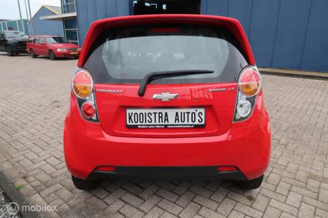 Chevrolet Spark (2012) thumbnail 6
