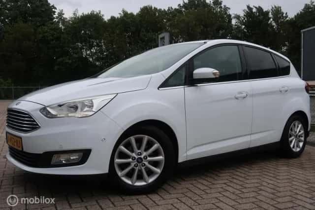 Ford C-Max (2016) thumbnail 2
