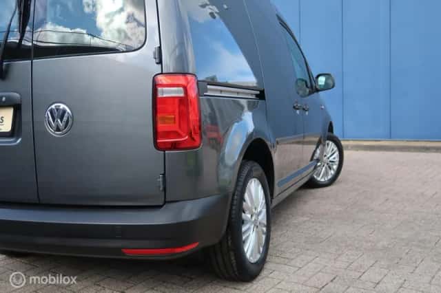 Volkswagen Caddy (2020) thumbnail 3