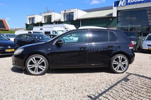 Volkswagen Golf (2012) thumbnail 6