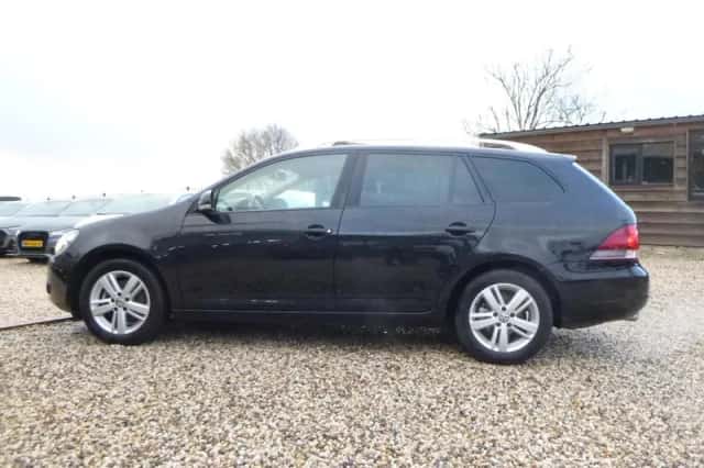 Volkswagen Golf (2012) thumbnail 6