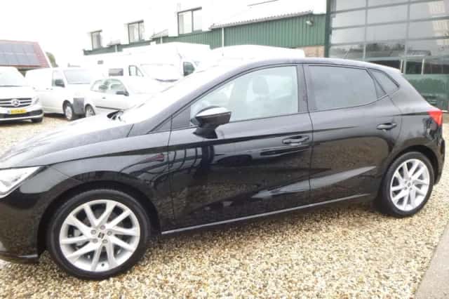 SEAT Ibiza (2022) thumbnail 6