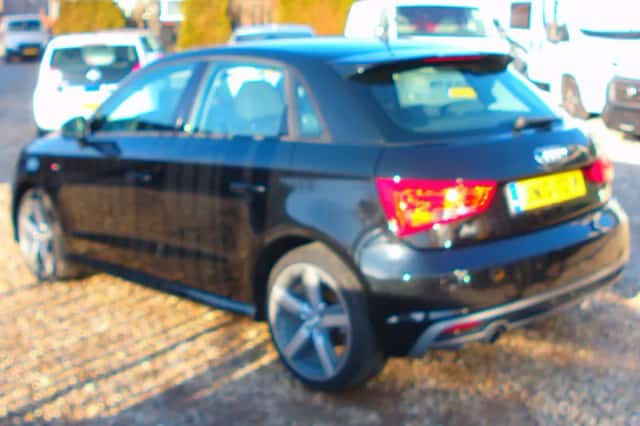 Audi A1 (2017) thumbnail 5