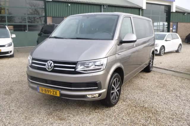 Volkswagen Transporter (2019) thumbnail 5