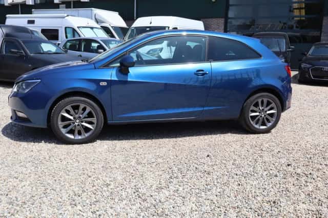 SEAT Ibiza (2015) thumbnail 6