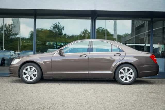 Mercedes-Benz S-Klasse (2010) thumbnail 3