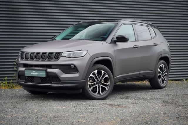 Jeep Compass (2022) thumbnail 1