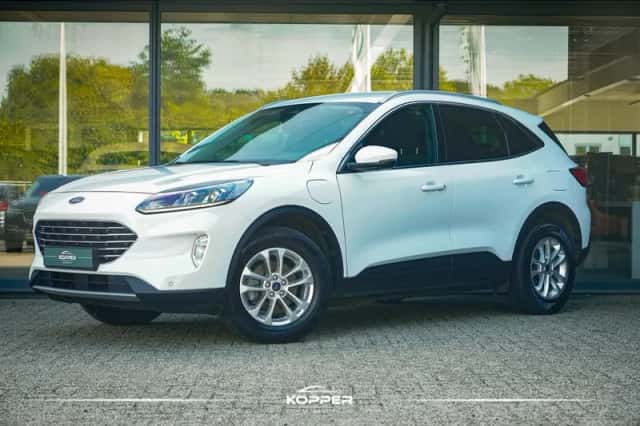 Ford Kuga (2022) thumbnail 1
