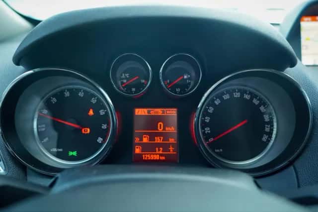 Opel Mokka (2016) thumbnail 5