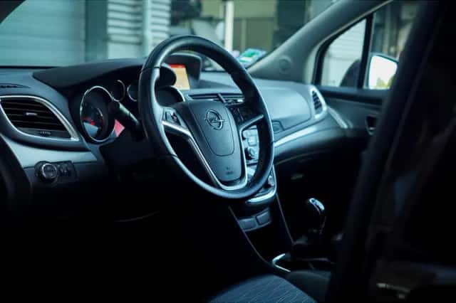 Opel Mokka (2016) thumbnail 6