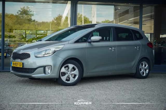 Kia Carens (2013) thumbnail 1