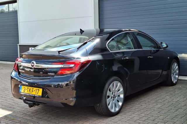 Opel Insignia (2014) thumbnail 3