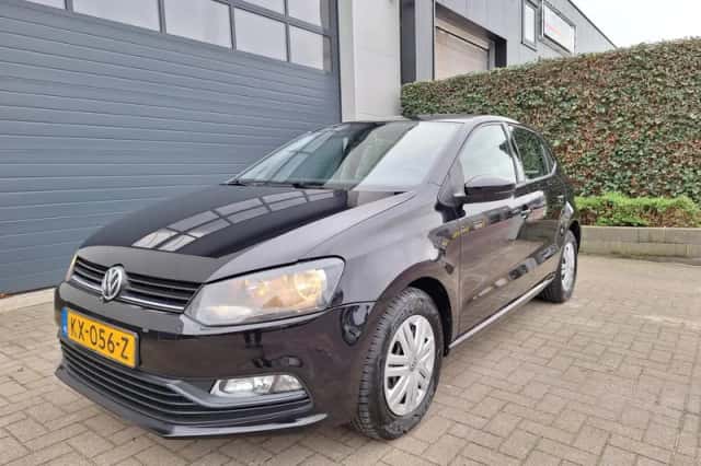 Volkswagen Polo (2015) thumbnail 5