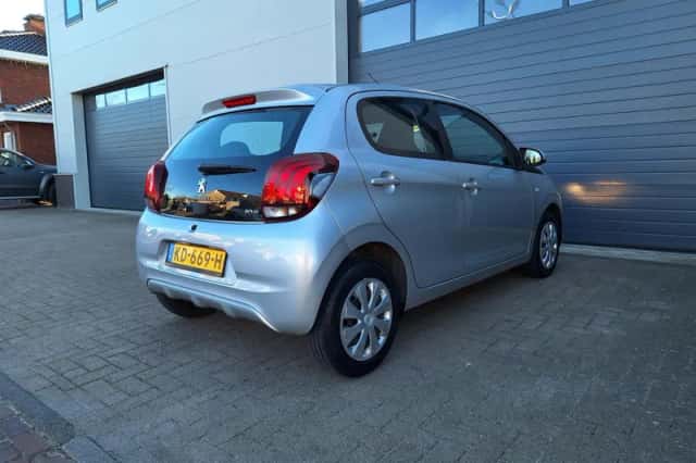 Peugeot 108 (2016) thumbnail 3