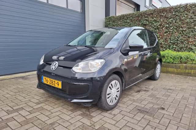 Volkswagen Up! (2012) thumbnail 5