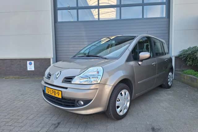 Renault Grand Modus (2010) thumbnail 1
