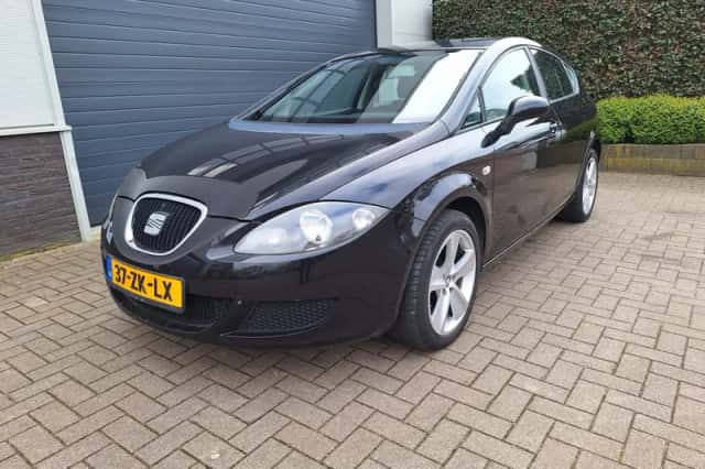 SEAT Leon (2008) thumbnail 5