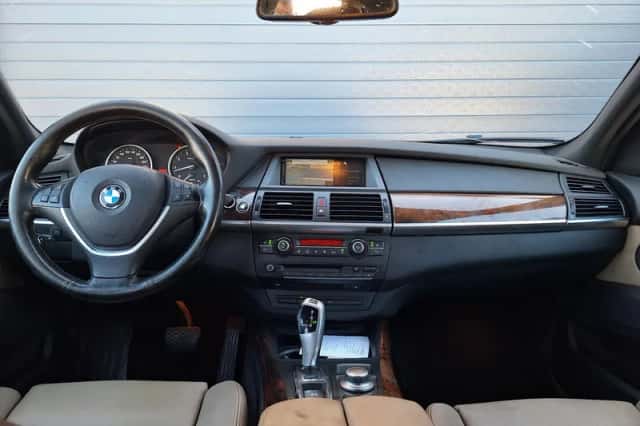 BMW X5 (2007) thumbnail 2