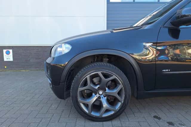 BMW X5 (2007) thumbnail 6