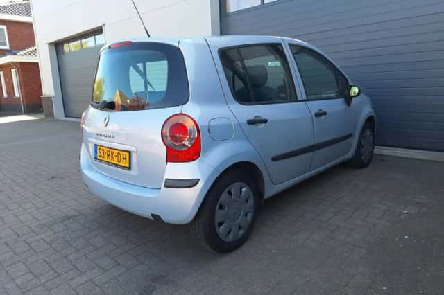 Renault Modus (2005) thumbnail 3