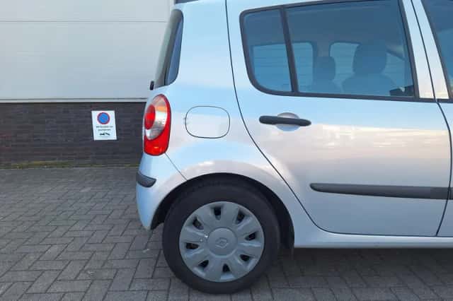 Renault Modus (2005) thumbnail 6