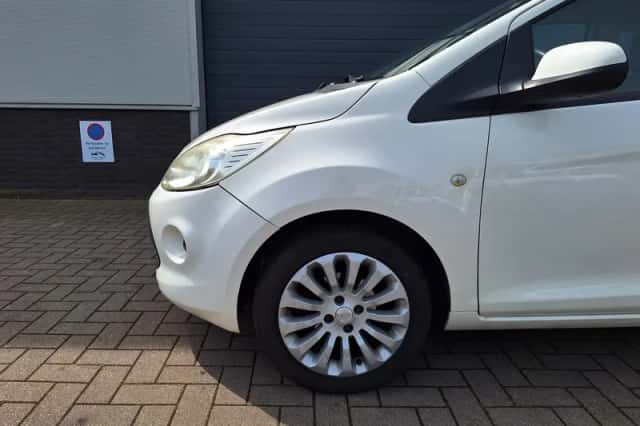 Ford Ka (2012) thumbnail 5