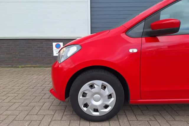 SEAT Mii (2013) thumbnail 6