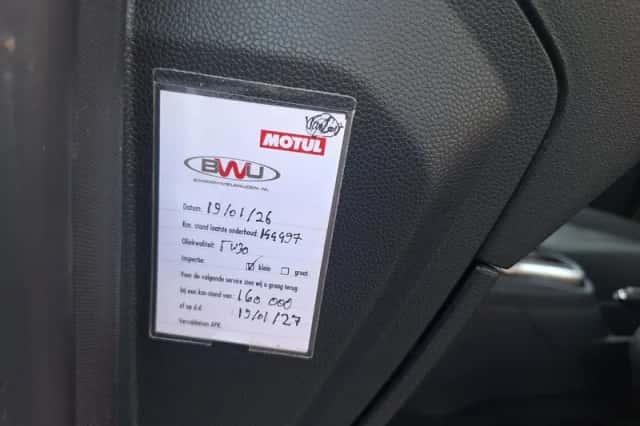 Ford Fiesta (2012) thumbnail 4