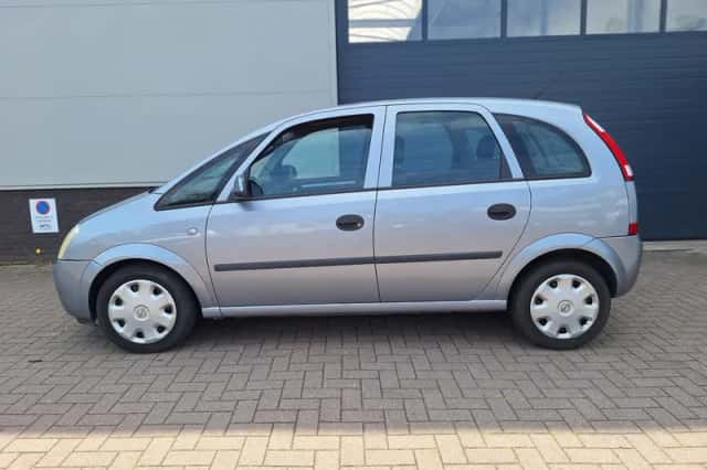 Opel Meriva (2004) thumbnail 6