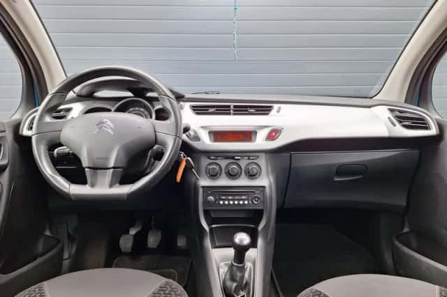 Citroën C3 (2010) thumbnail 2