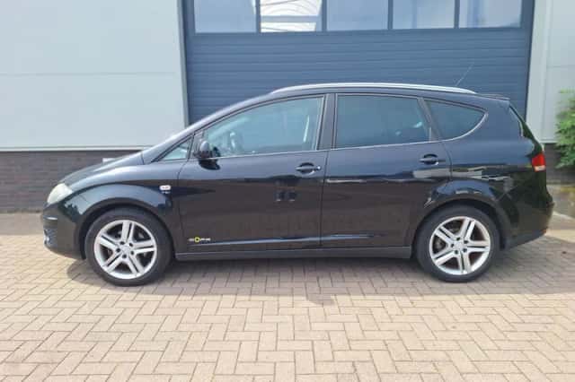 SEAT Altea XL (2012) thumbnail 6