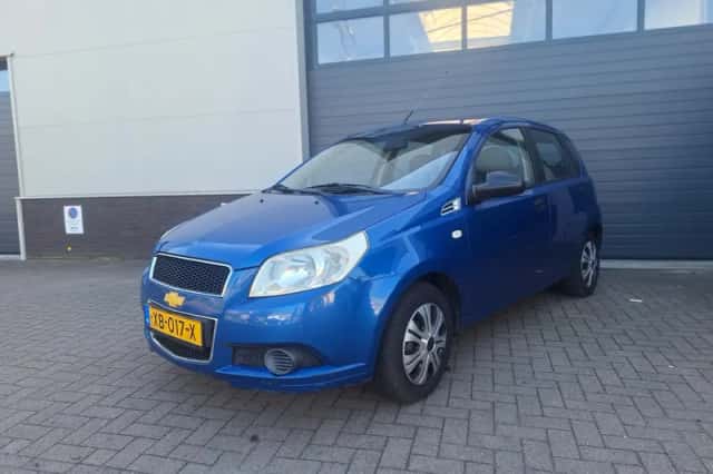 Chevrolet Aveo (2009) thumbnail 1
