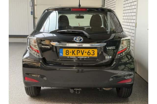 Toyota Yaris (2013) thumbnail 4