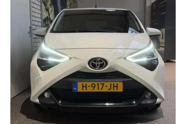 Toyota Aygo (2020) thumbnail 3
