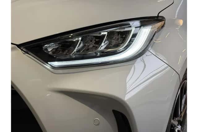 Toyota Yaris (2022) thumbnail 5