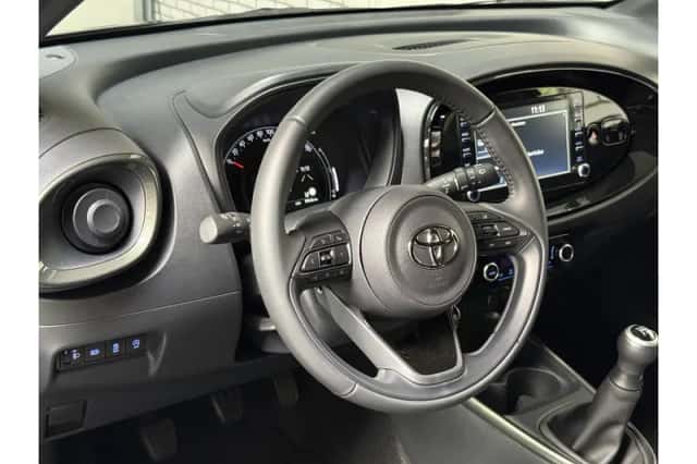 Toyota Aygo X (2024) thumbnail 5