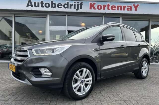 Ford Kuga (2017) thumbnail 5