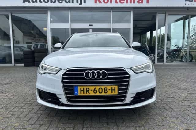Audi A6 (2016) thumbnail 4