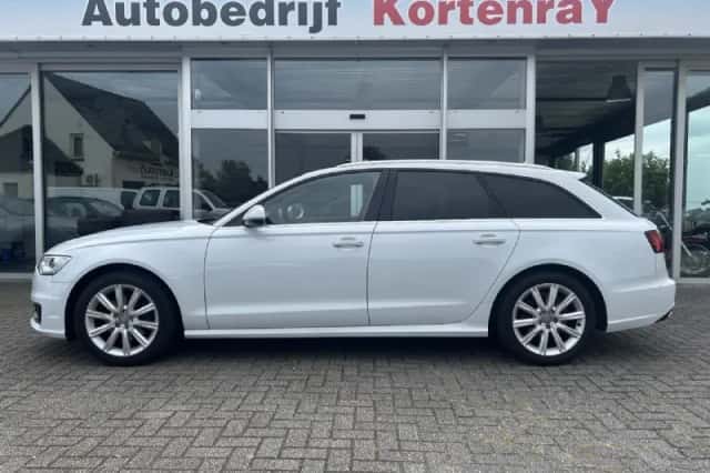 Audi A6 (2016) thumbnail 6
