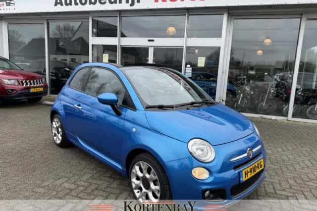 Fiat 500C (2015) thumbnail 1