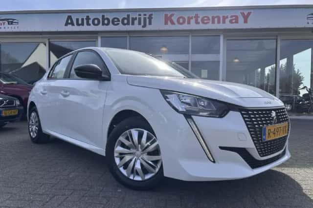 Peugeot 208 (2023) thumbnail 3