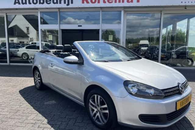 Volkswagen Golf (2012) thumbnail 1
