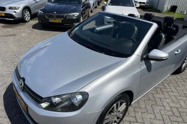 Volkswagen Golf (2012) thumbnail 4