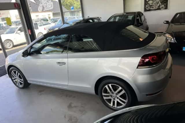 Volkswagen Golf (2012) thumbnail 5
