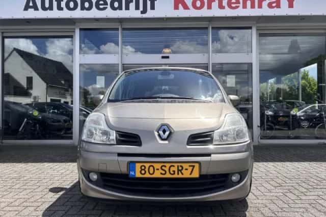 Renault Grand Modus (2011) thumbnail 4
